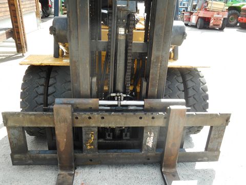 5228-0e95d587e7d61a4f162228d4183c2c34-5719916