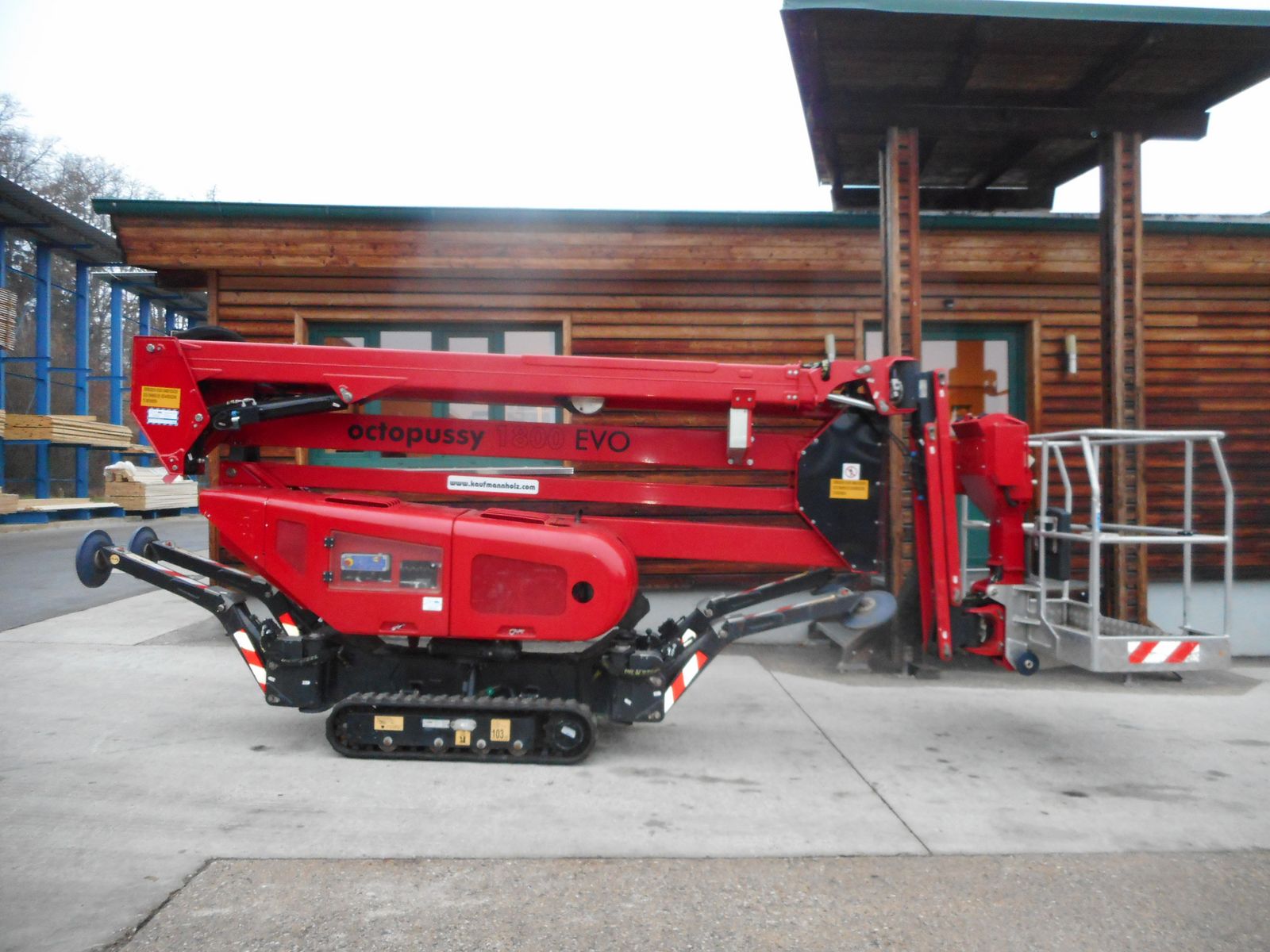 OIL&STEEL Octopussy 1800 EVO ( 18m ) Benzin + El 1