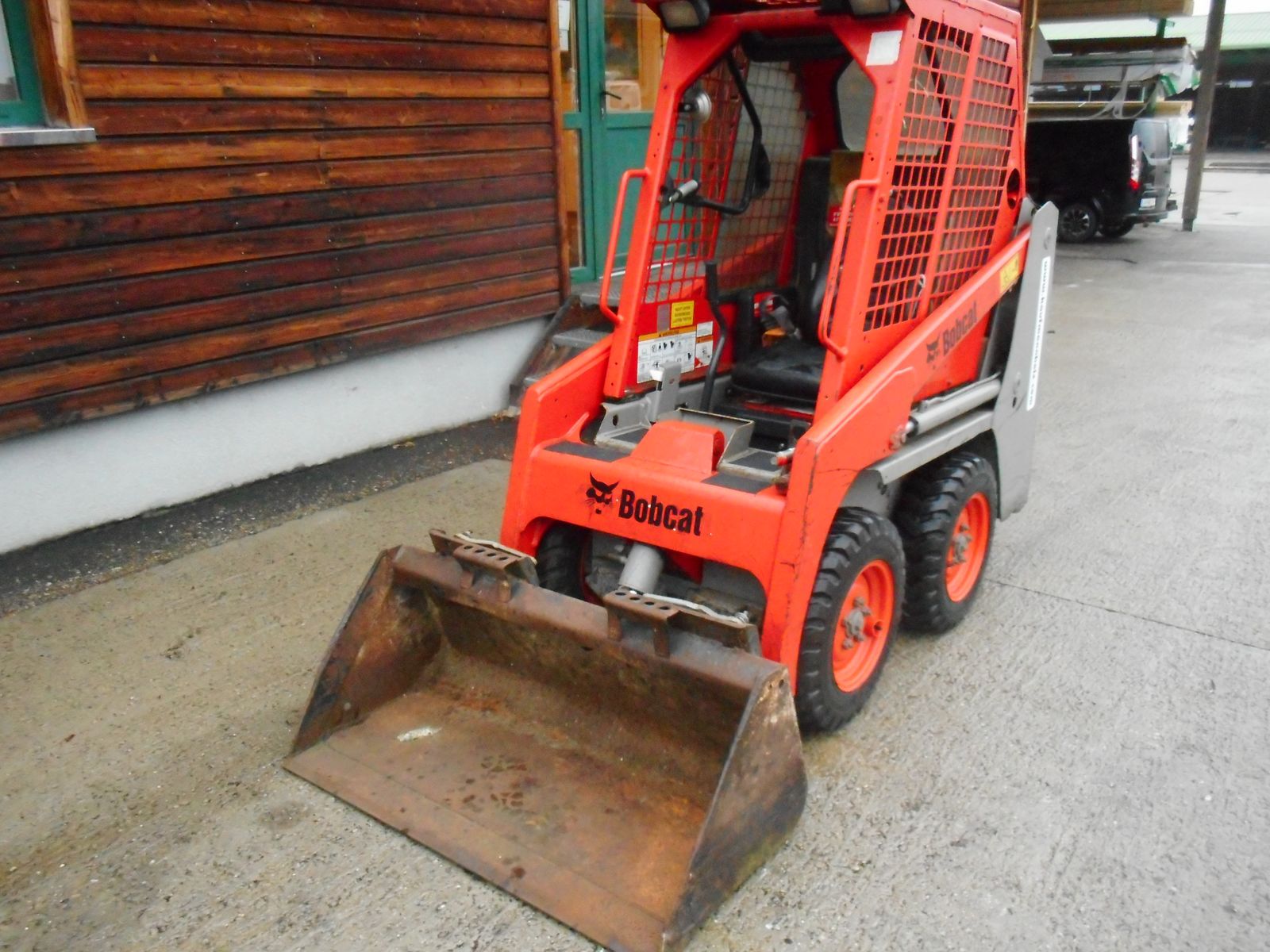 Bobcat S70 ( 1.270kg )  NEUE REIFEN  2