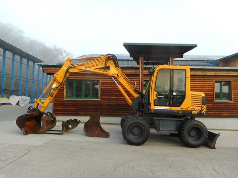 Takeuchi TB 175W mit 3 Löffel + Palettengabel ( Reifen u.