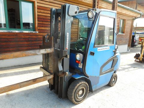 5228-5e9547e5b25bd2e420d4ba785d02f7b8-5744247