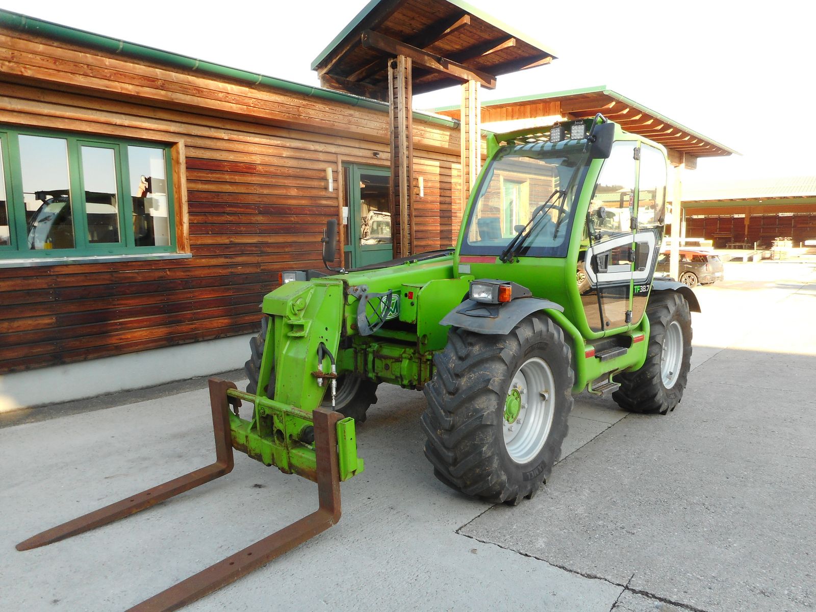 Merlo TF38.7-120 40km/h ( 3,8t - 7m )  2