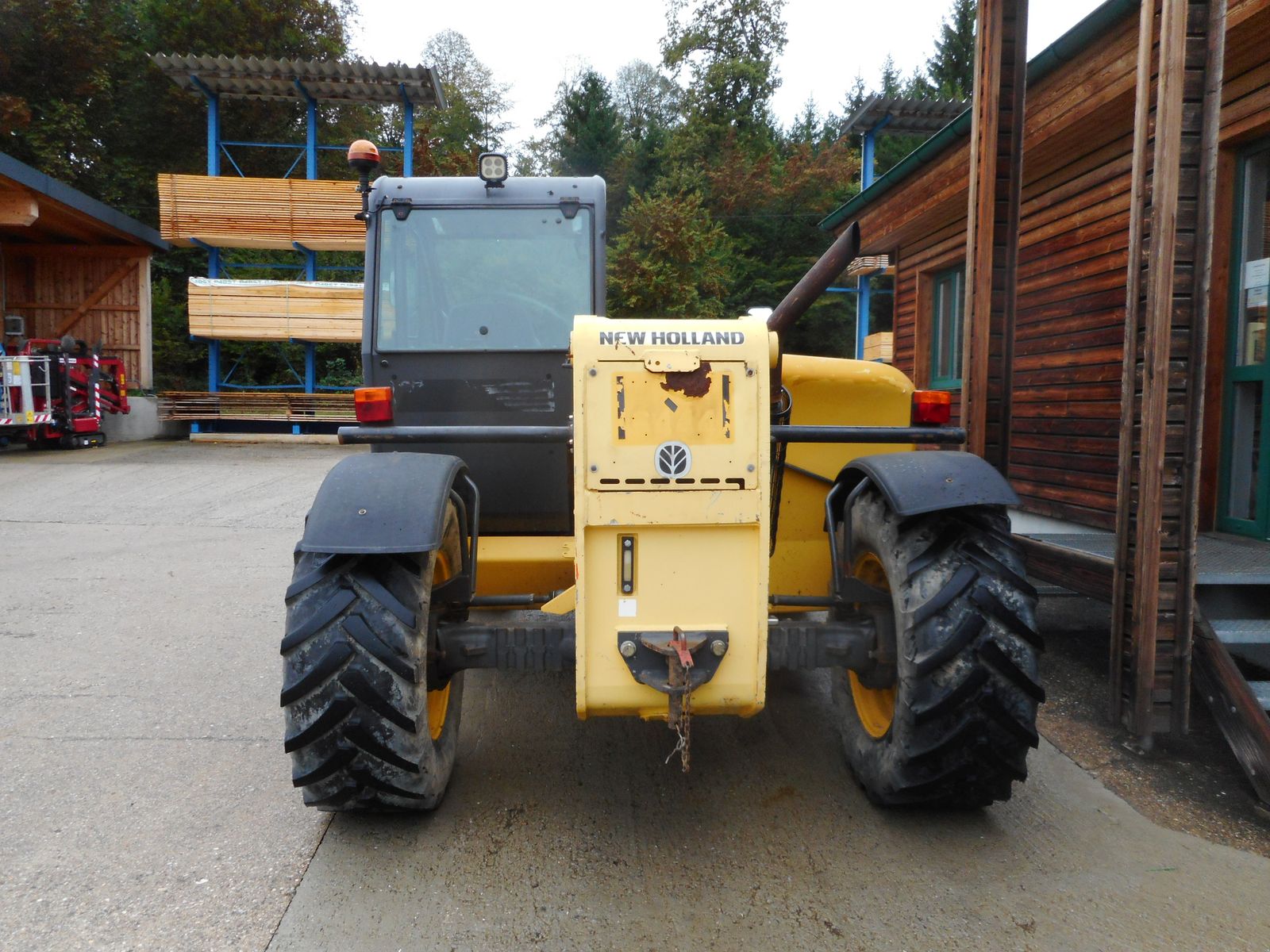 New Holland LM732 mit Schaufel und Gabel 3