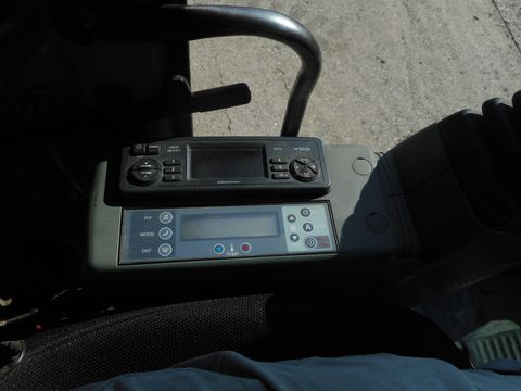 5228-a278b521e4225c5a82b26d250104c285-6081223