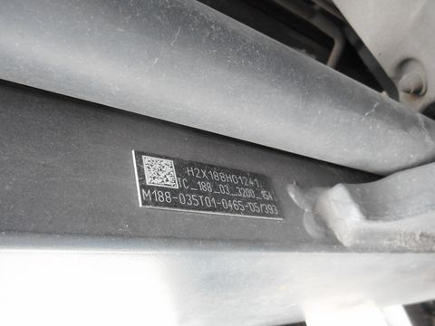 5228-aee96862b885f040dabc80896e03c285-5650800