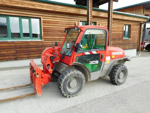 JCB 520-40 ( 4m 2t ) nur 2 Meter Bauhöhe u. 1,6 Brei