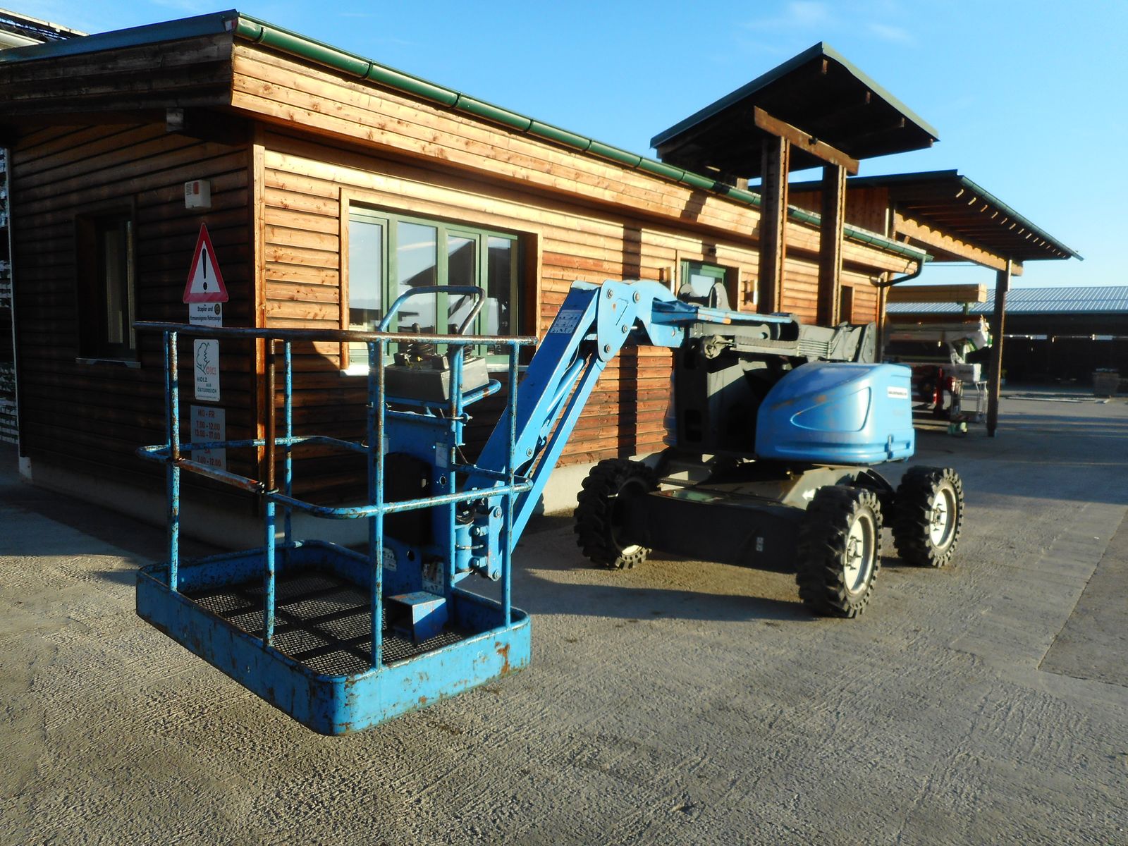 ATN Zebra 12 Diesel Allrad Gelenkteleskopbühne 1 2