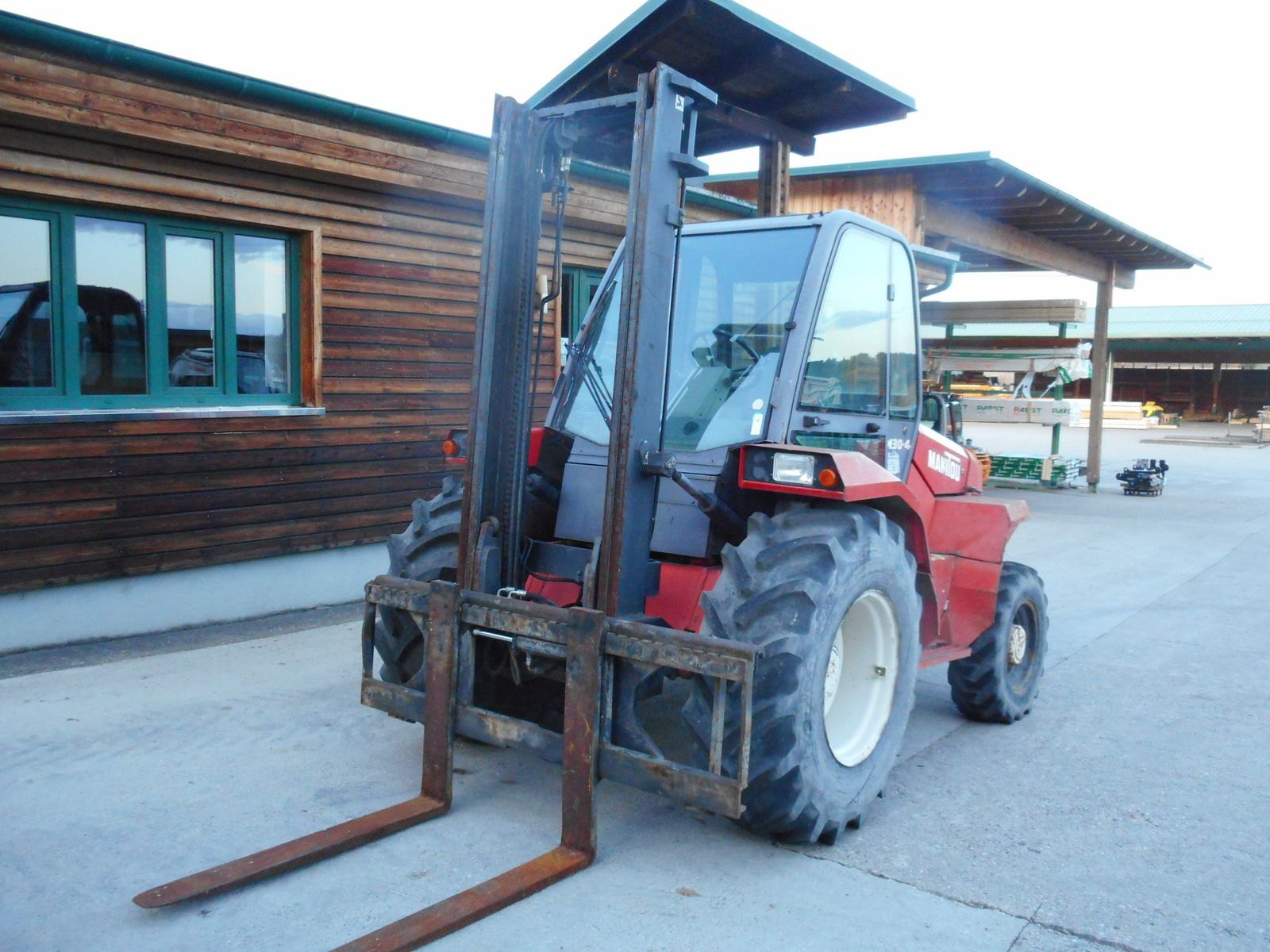 Manitou M30-4 ALLRAD Seitenschieber + Vollkabine 2