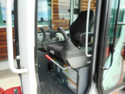 5228-ebcb7af6bb09e2515d899b00caf67b2e-5719951