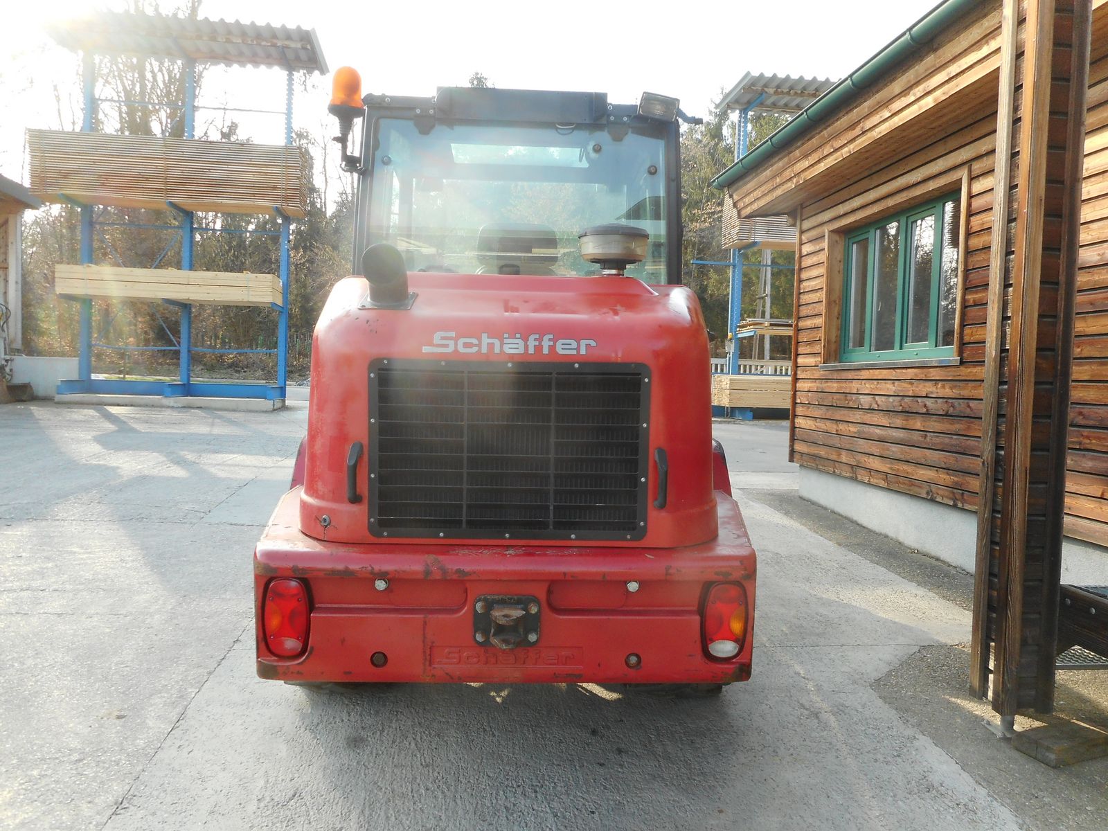 Schäffer 900 T ( 6 Tonnen ) mit Teleskoparm  3