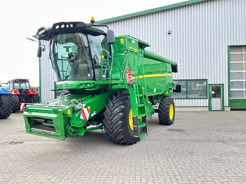 John Deere T550