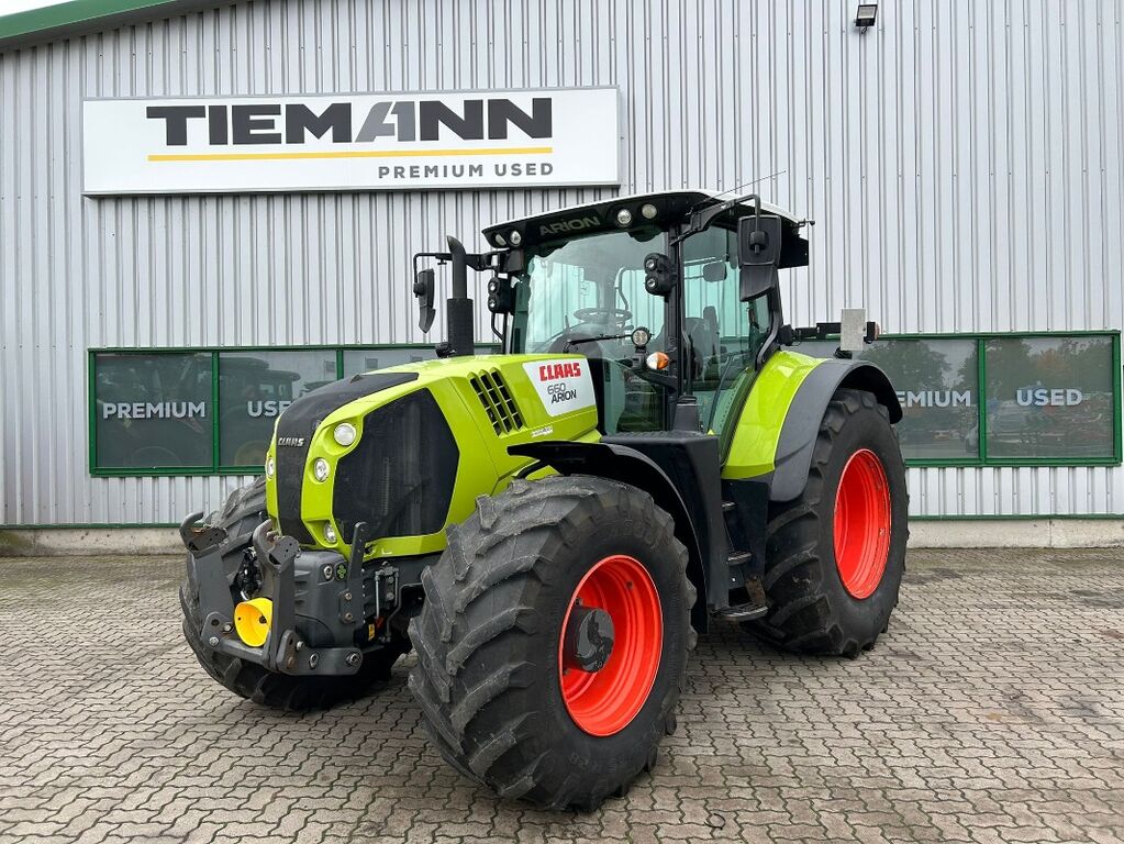Claas Arion 660 1