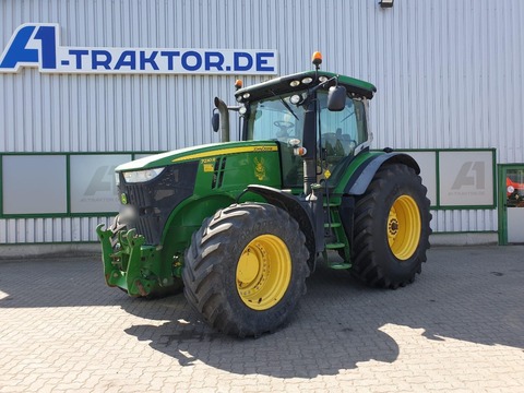 John Deere 7230R