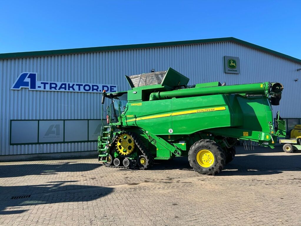 John Deere T660 3