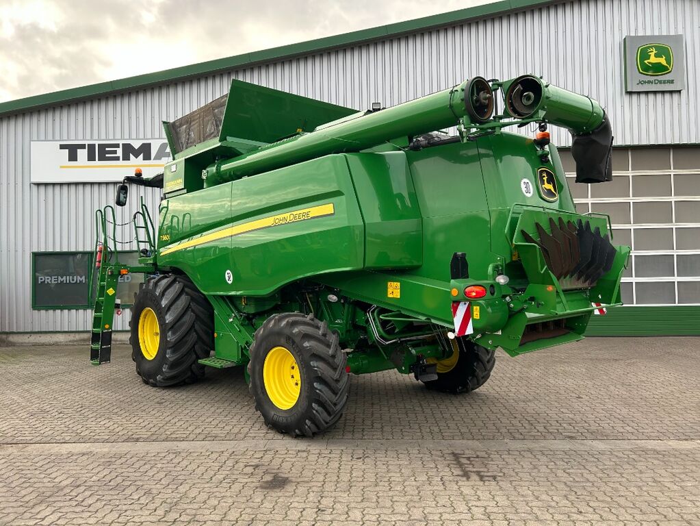John Deere T560 3