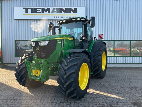 John Deere 6R 230