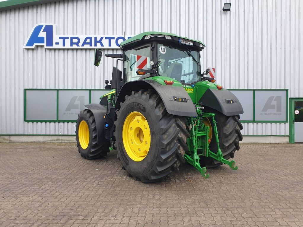 John Deere 7R 330 **MIETRÜCKLÄUFER** 3