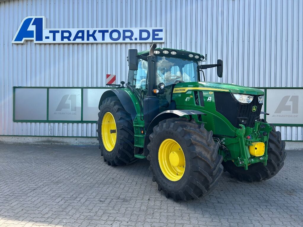 John Deere 6R 215 2