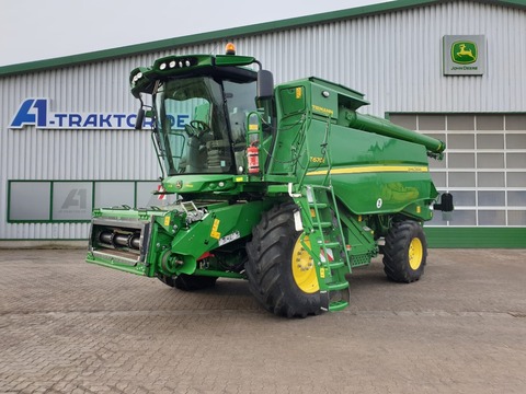 <strong>John Deere T670</strong><br />