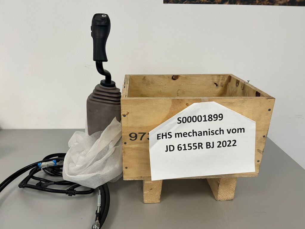 John Deere Einhebelsteuergerät mechanisch vom 6155R 1