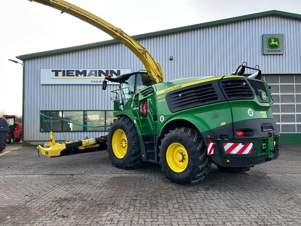 John Deere 9900 mit Kemper 375 3