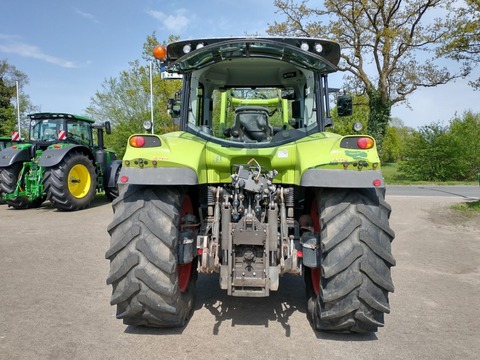 CLAAS ARION 530
