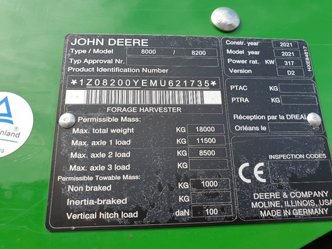 John Deere 8200