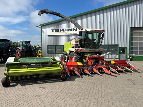 CLAAS Jaguar 870 mit Kemper 360 und PU