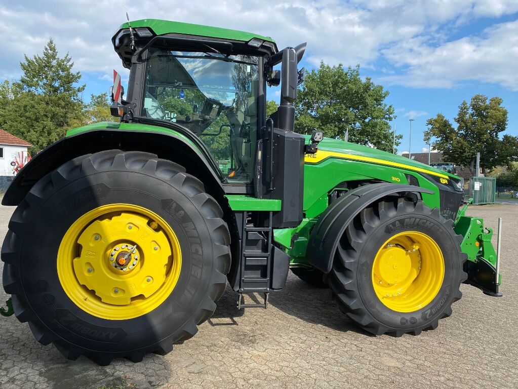 John Deere 8R 310 3