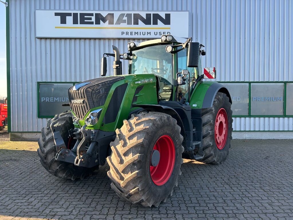Fendt 826 Vario ProfiPlus 1
