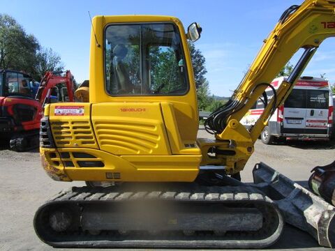 Takeuchi TB 250 POWERTILT + Schnellwechsler + 3 Löffel