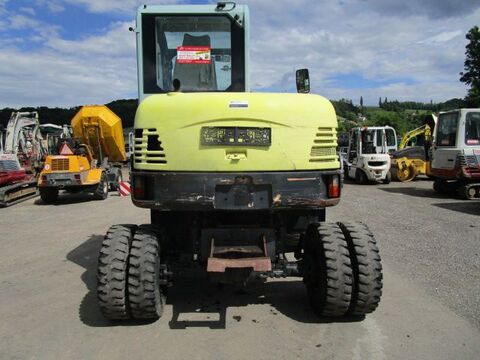 Yanmar B55W mit POWERTILT + Schnellwechsler + 4 Löffel 3