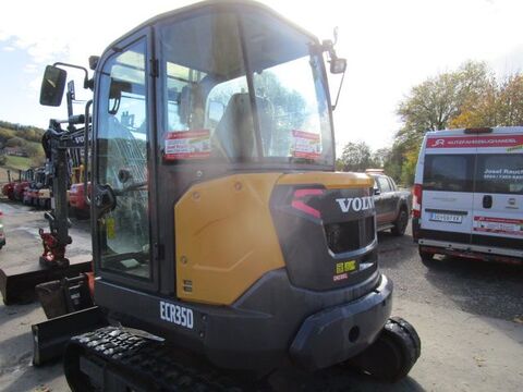 Volvo ECR35D - Powertilt + hydr. Schnellwechsler + 3 L 3