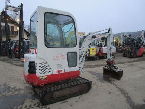 Takeuchi TB 016 - MARTIN-Schnellwechsler + 3 Löffel 2