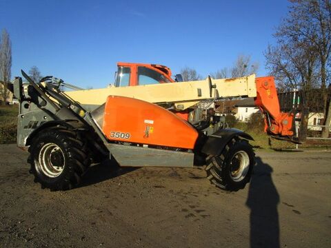 JLG 3509 - 9m-3,5 Ton.- Palettengabel - Niveauausgle 2