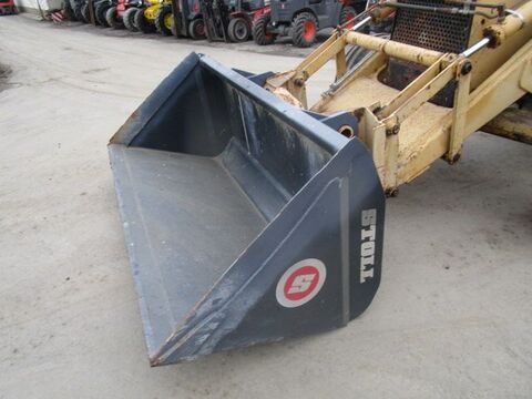 FORD 550 mit neuwertiger Schaufel 2