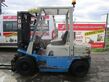 Nissan 2,5 Ton.- Triplex-Freihub 4,30m + Seitenschieber 