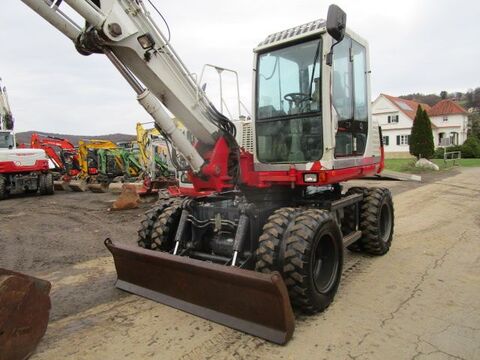 Takeuchi TB 175W mit POWERTILT + hydr. Schnellwechsler +  2