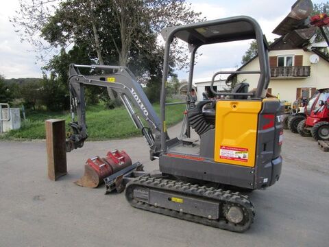 Volvo EC20E - Powertilt + Schnellwechsler + 3 Löffel