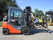 Toyota 2 Ton. - Triplex-FH 5,6m +Zinkenversteller+Seite
