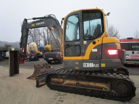 Volvo ECR88 Plus - GEEL Powertilt BJ 2023 + 3 Löffel 2