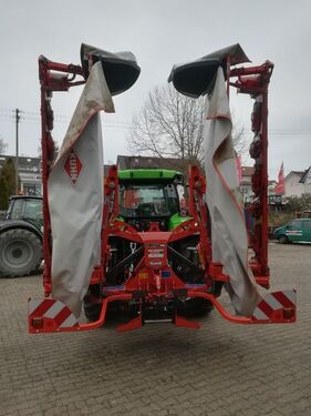 <strong>Kuhn GMD 8730-FF</strong><br />