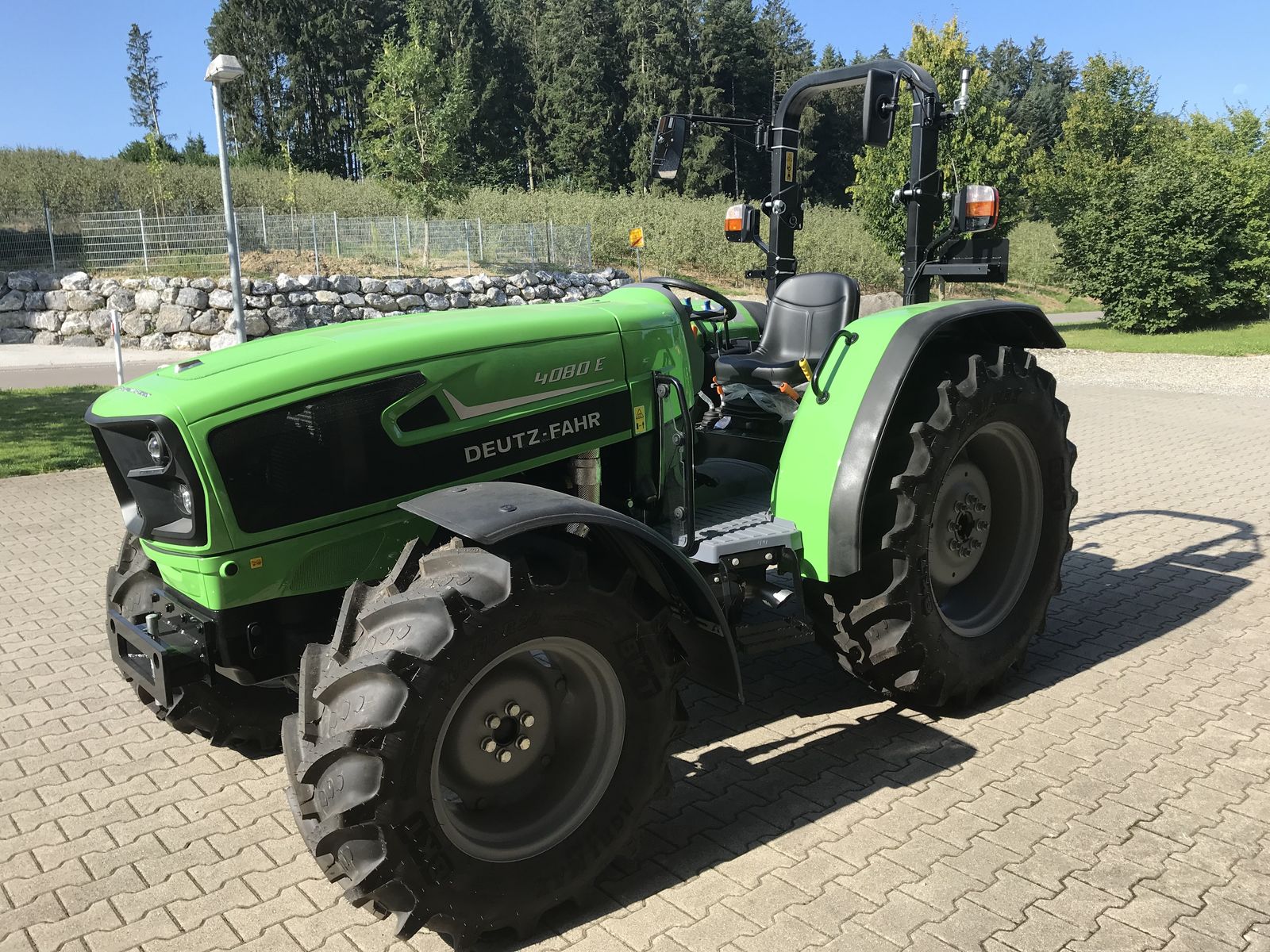 Deutz Fahr 4080E 1