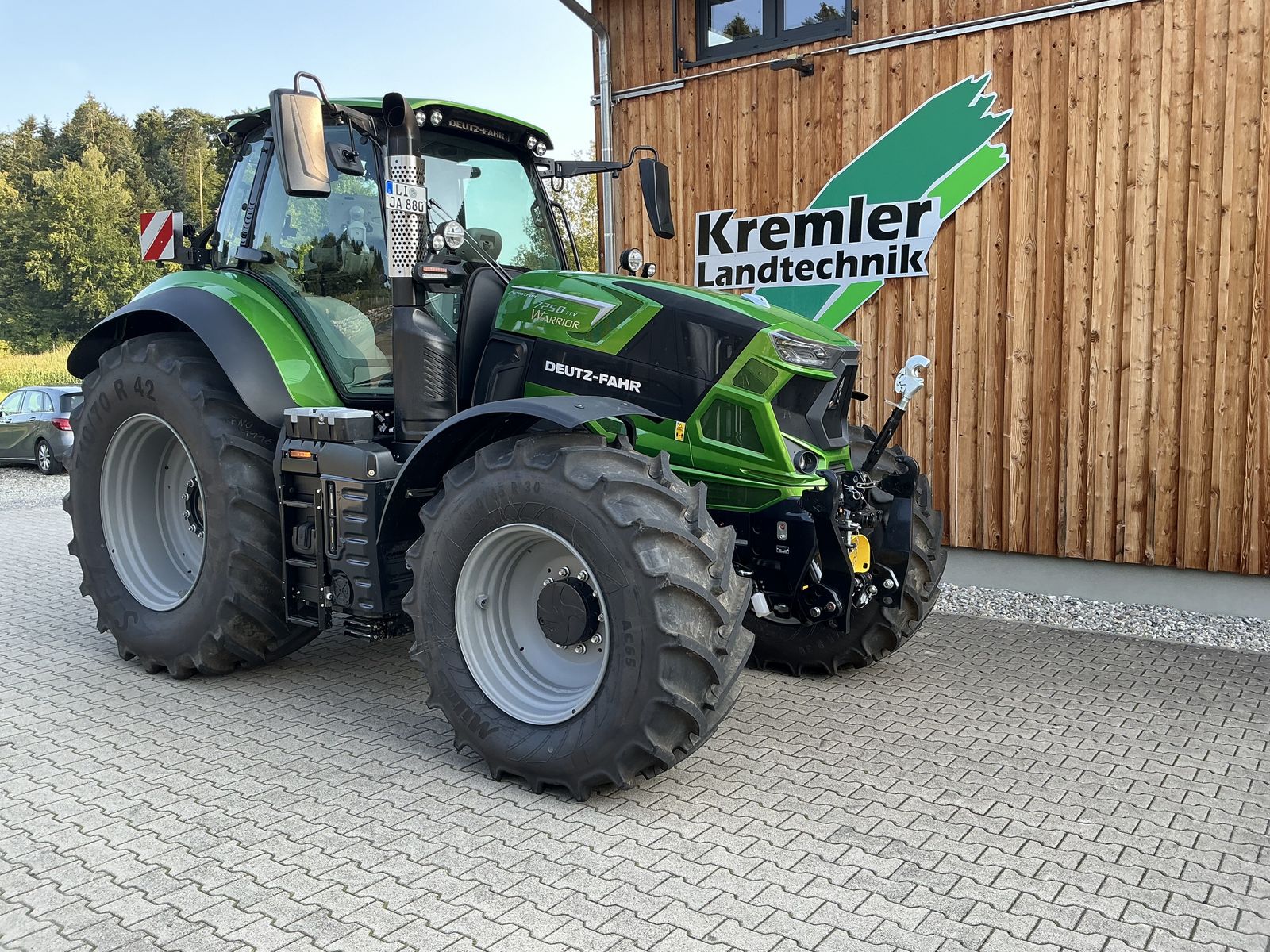 Deutz Fahr 7250 TTV Warrior 1