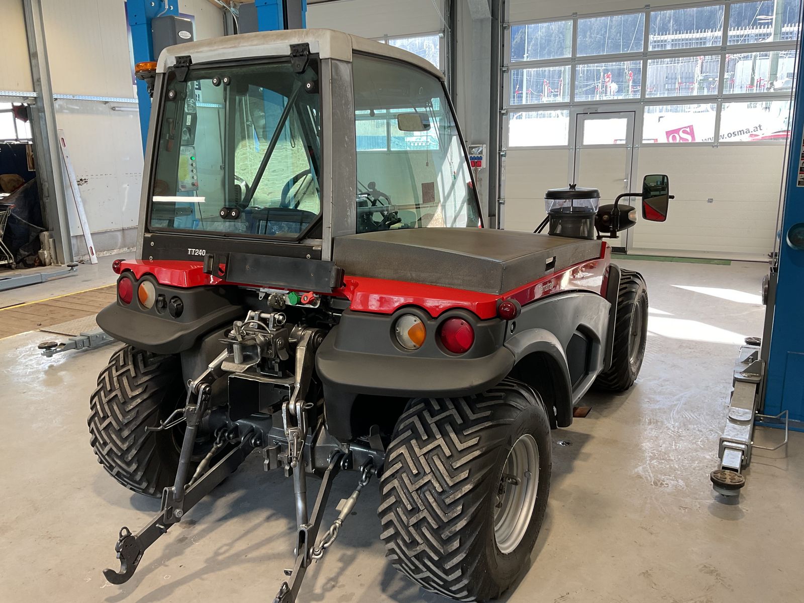 Aebi Aebi TT+T-Traction 3