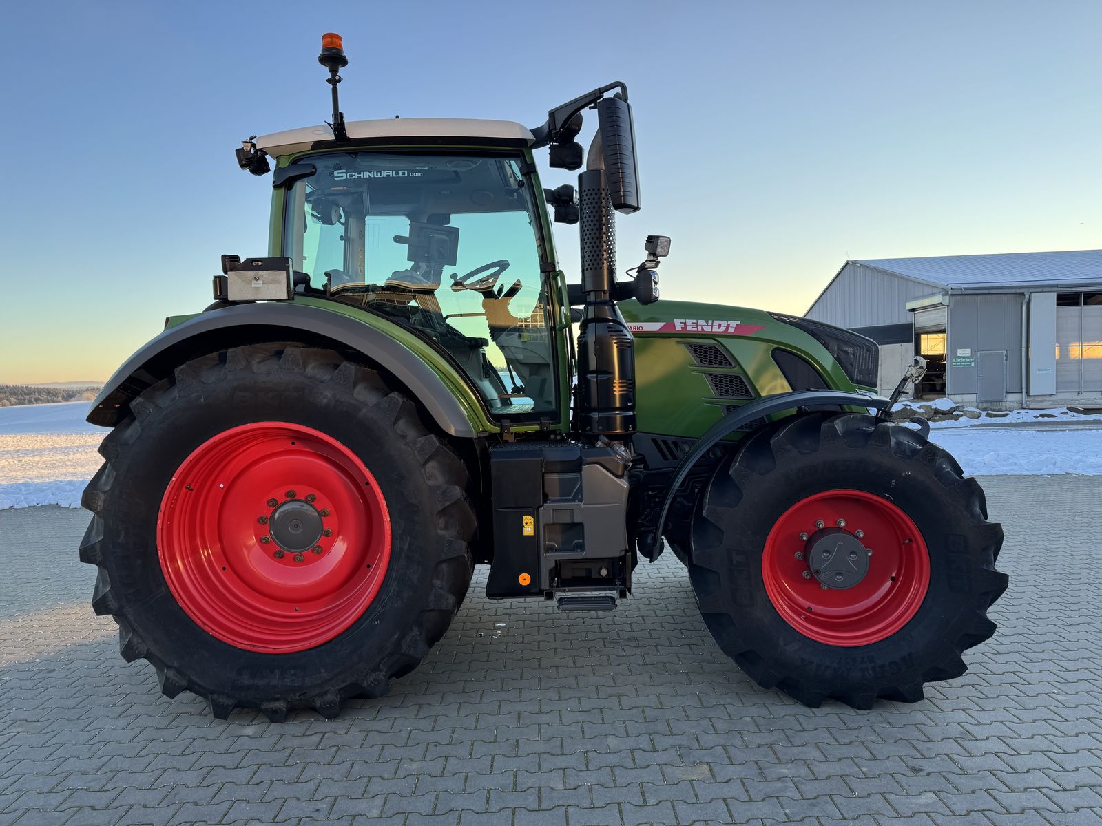 Fendt 718 Vario Profi+ 3