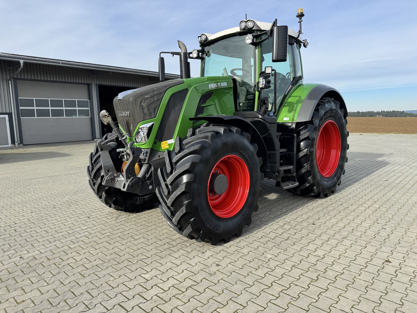 Fendt 828 Vario 1