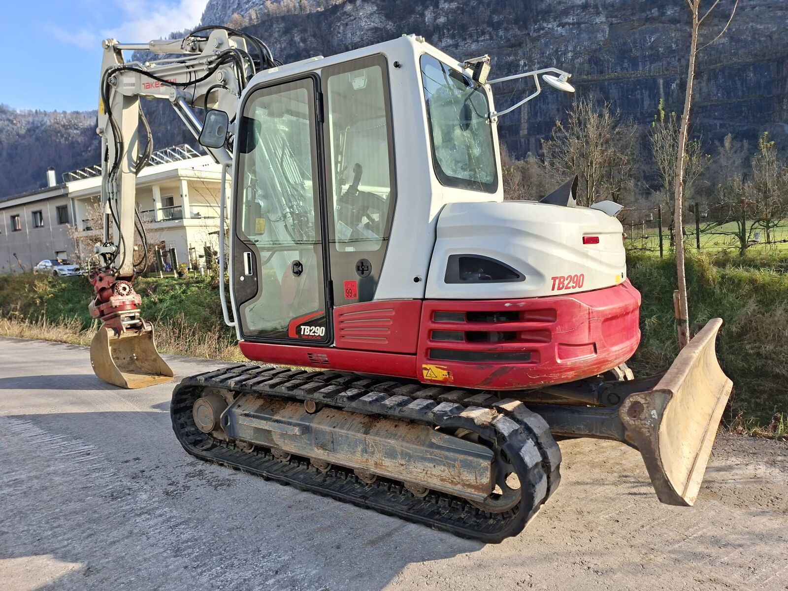 Takeuchi TB290 2