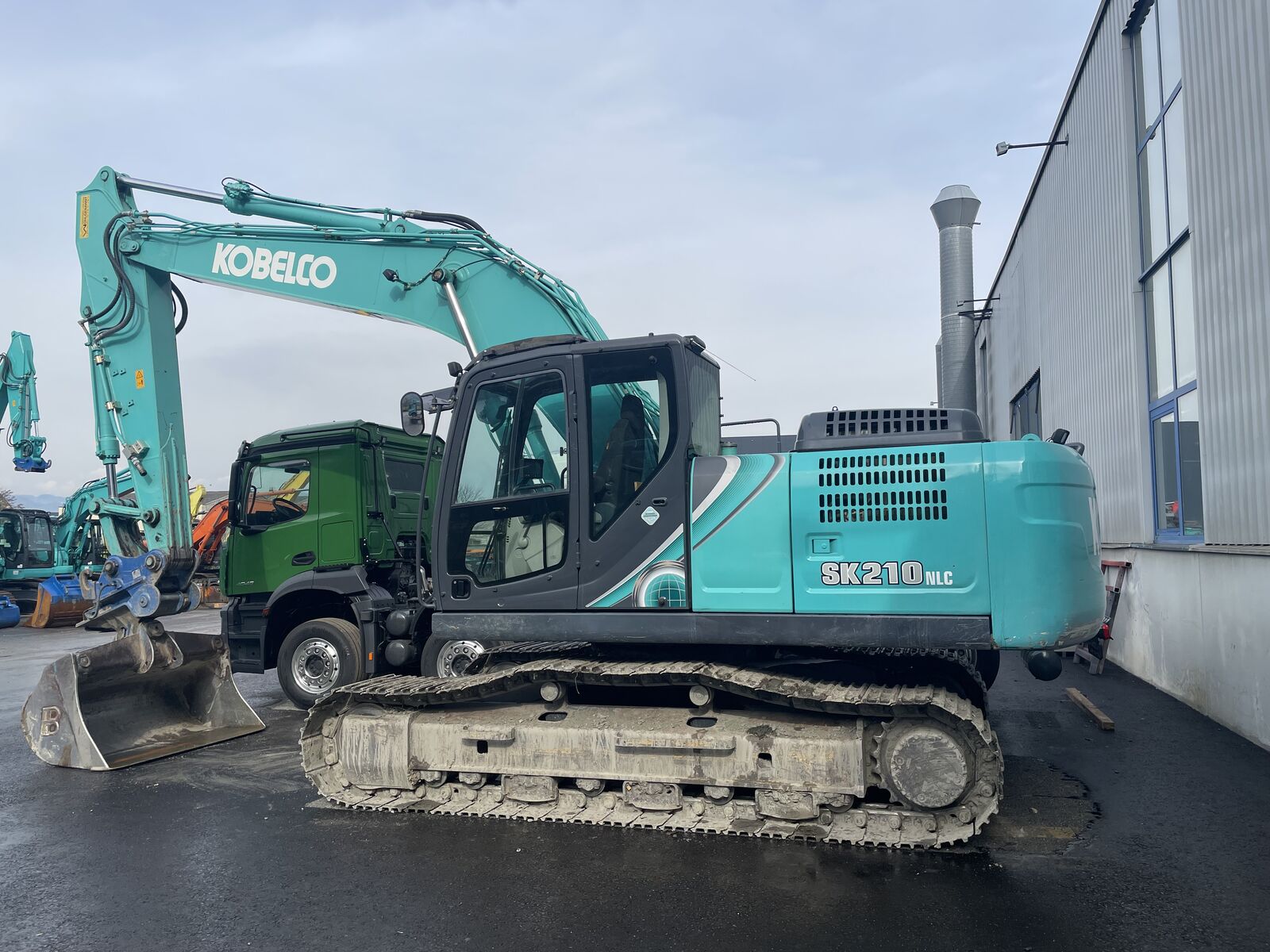 Kobelco SK210NLC-10 1