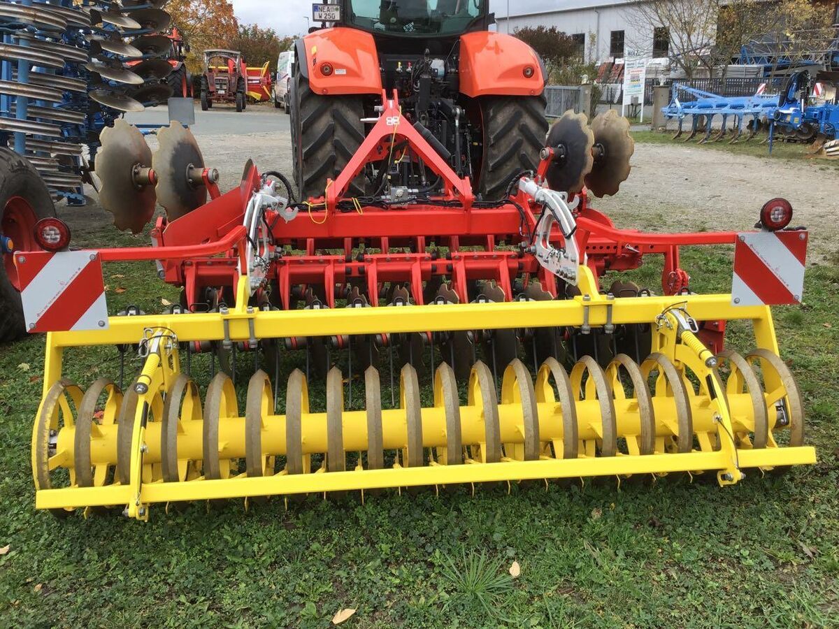 Pöttinger TERRADISC 3001 2